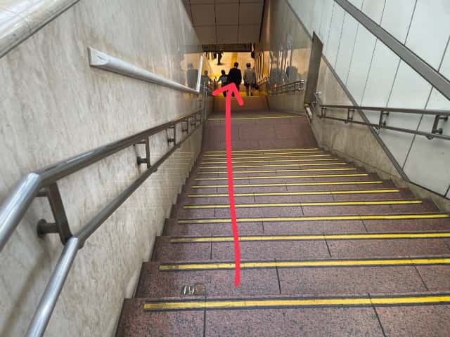 階段を下る